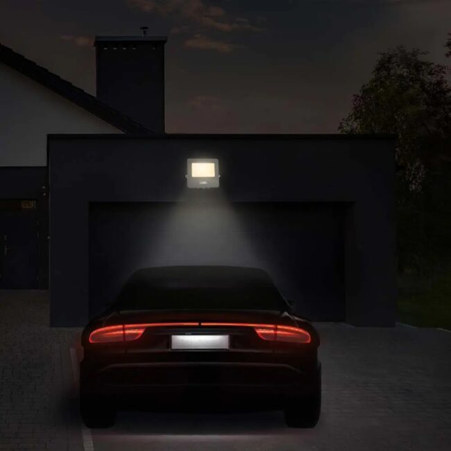V-TAC 50W LED reflektor sa PIR senzorom SAMSUNG čip 6400K, IP65, kabel 1m, bijeli - 5 GODINA GARANCIJE 20303 - Slika 2