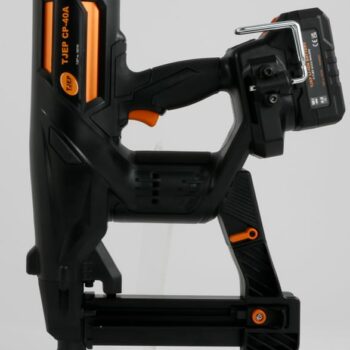 Vrsta: baterijski zakivač<br>Dimenzije (D×Š×V): 285 × 132 × 448mm<br>Težina: 3